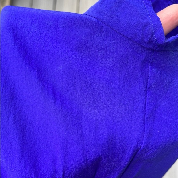 J. Crew 100% Sill Top ✨ - Picture 8 of 9